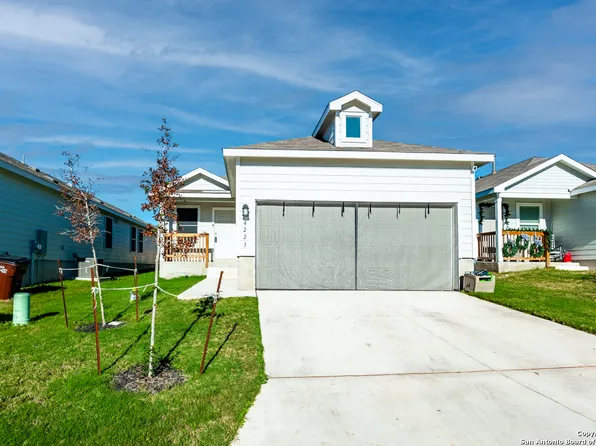 4223 Revetment Way, San Antonio, TX 78223