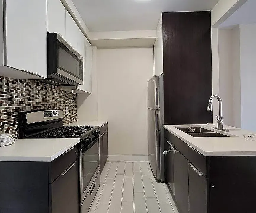 1122 Chestnut Ave #4