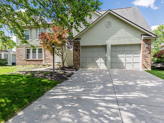 3rd image of 6085 Tara Hill Dr