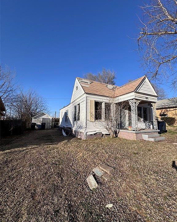 2nd image of 1429 SW 30th St