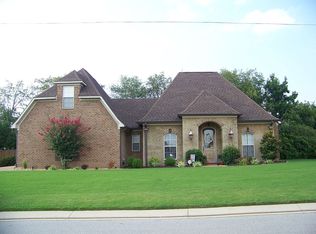13 Lesia Dr, Medina, TN 38355