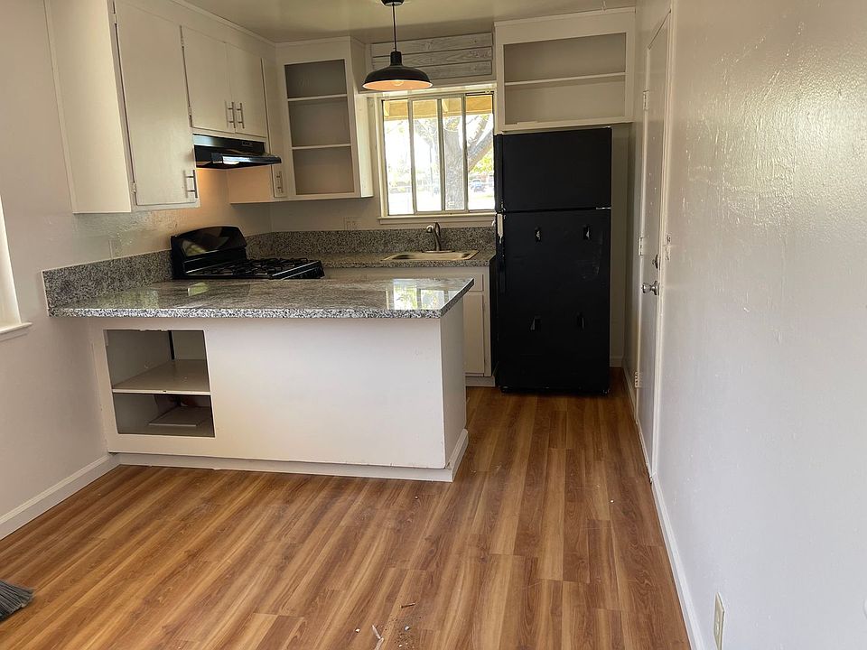 2nd image of 7320 Canelo Hills Dr