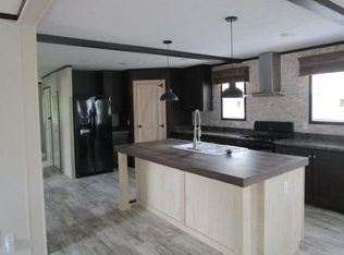 305 Moon Rd, Washington, PA 15301