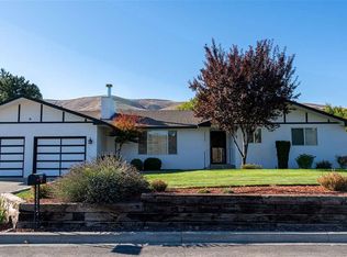 1525 Paterson Rd, Prosser, WA 99350