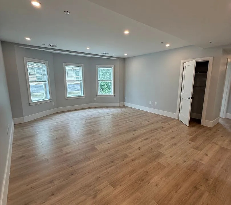 17 Holton St #3