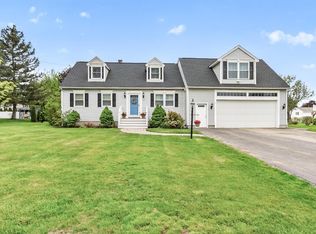 24 Hampstead St, Methuen, MA 01844