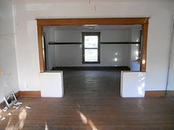 2nd image of 833 N Temple Ave
