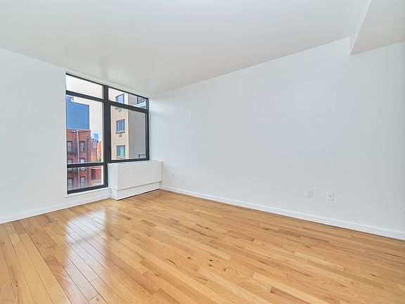 4th image of 2211 3rd Ave APT 7G