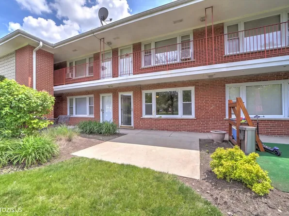 1111 Holiday Ln Unit 3, Des Plaines, IL 60016
