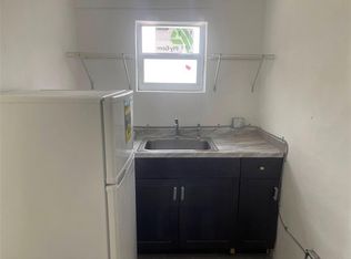 4015 SW 19th St, Hollywood, FL 33023