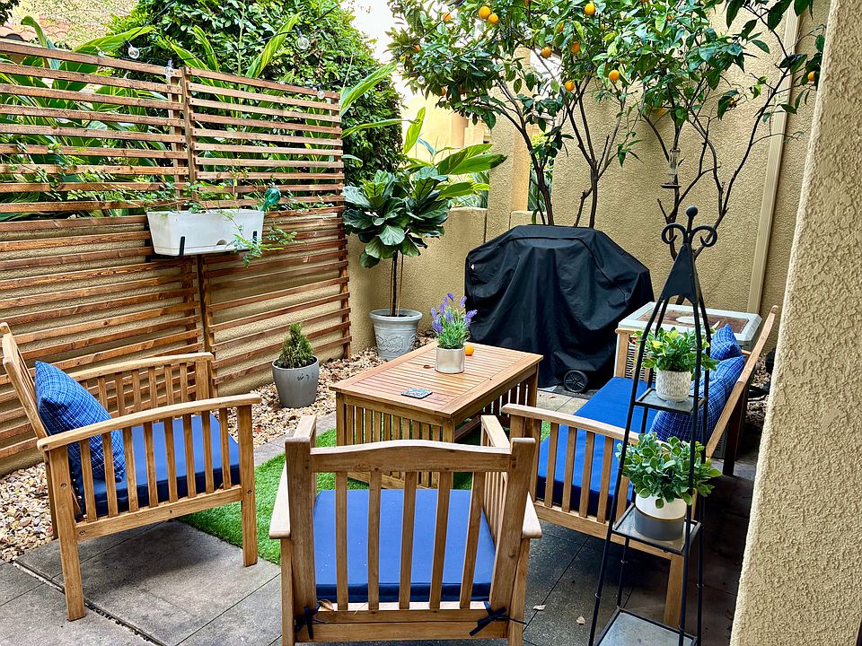 porch / garden