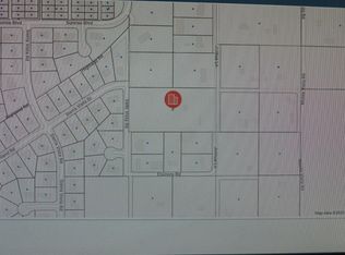 9470 Joshua Ln, Phelan, CA 92371