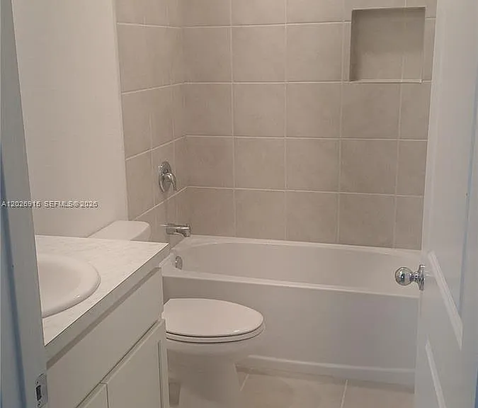 408 NE 1st Dr — Photo 8