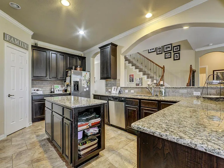 701 Rolling Brook Ln — Photo 12
