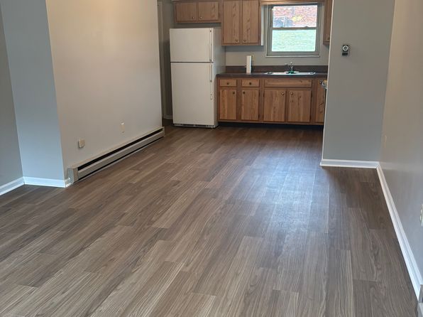 1095 Charlie Sizemore Rd #4