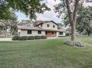 4540 Oak Springs Cir, Deforest, WI 53532