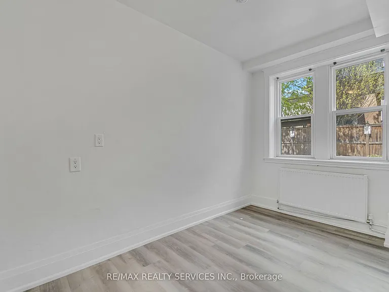 104 Sherman Ave S #4 — Photo 10