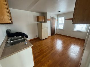 818 E 1st St #3, Monroe, MI 48161