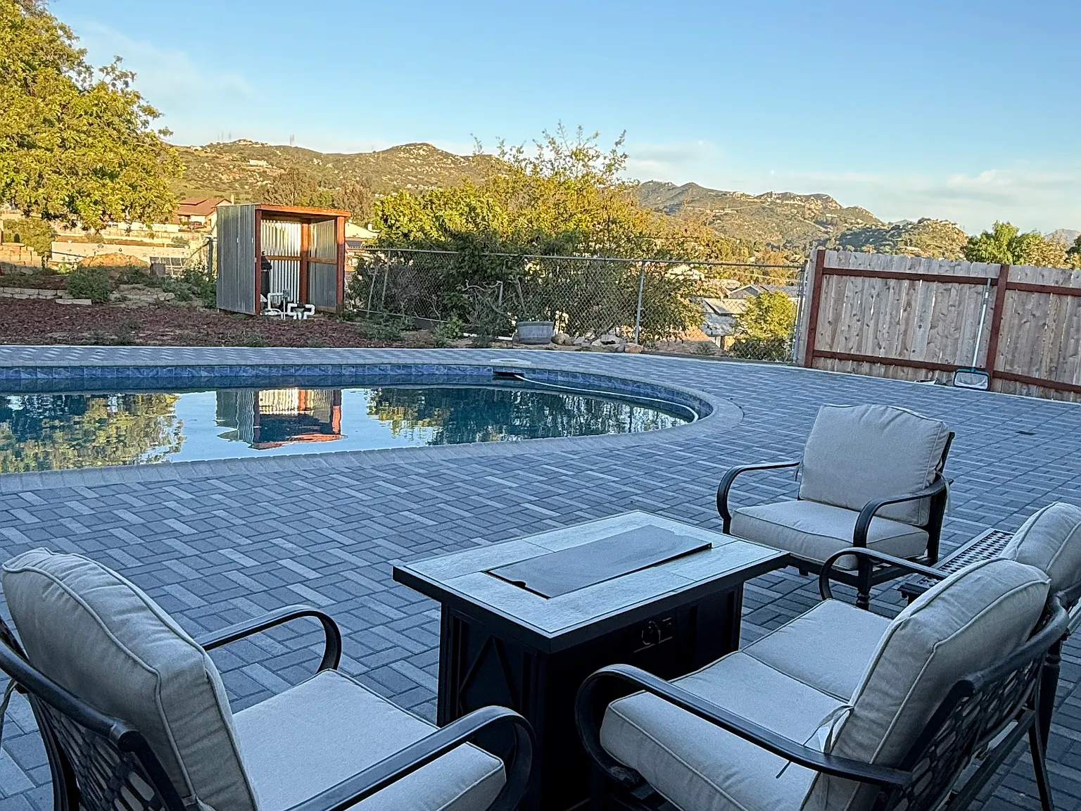 4 bed, 1898 sqft, $6,000 — Photo 3