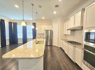 9610 Knights Station Dr, Houston, TX 77045