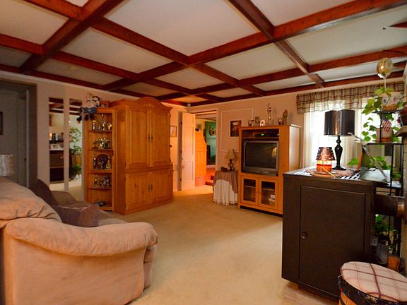 5th image of 3488 Farview Dr