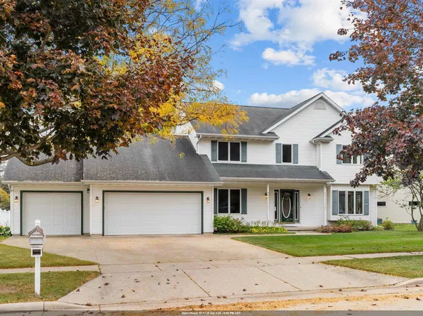 550 Fox Fire Dr, Oshkosh, WI 54904