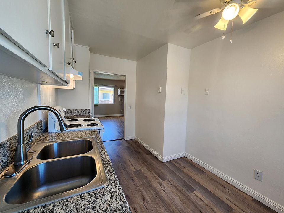 2nd image of 8544 Columbus Ave