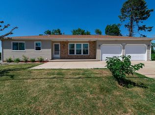 2616 12th Ave SW, Cedar Rapids, IA 52404