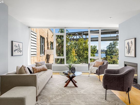 2nd image of 1920 S River Dr Unit 202