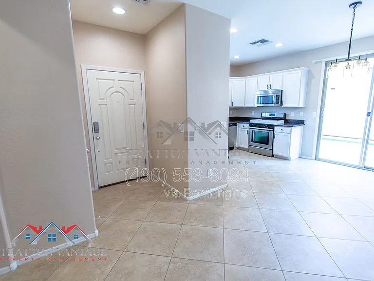 2728 E Megan St — Photo 17