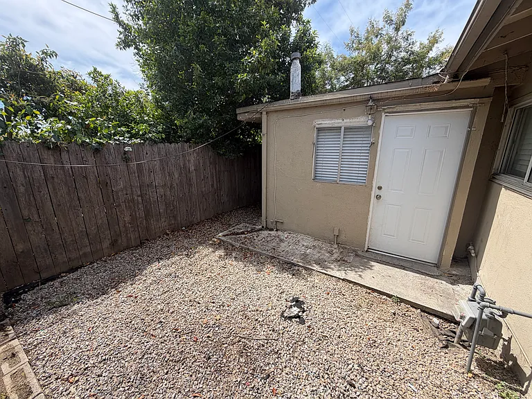 1459 S Euclid Ave #8 — Photo 12