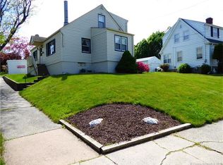 5 Rockefeller Ave, West Haven, CT 06516