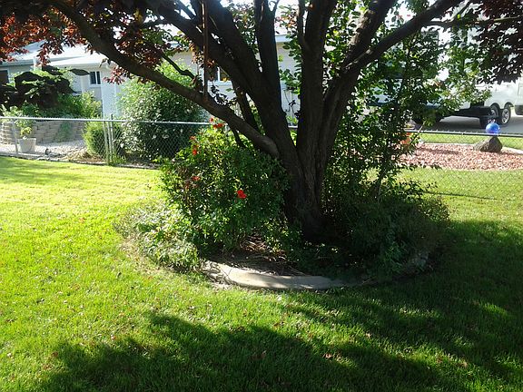 5th image of 8301 W Willowpark Dr