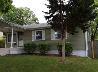 203 E Monitor St, Crown Point, IN 46307