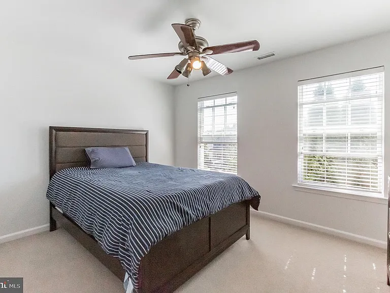 618 Sunderland Ave — Photo 18