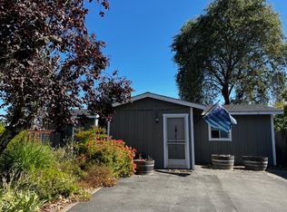 8661 Green Valley Rd, Sebastopol, CA 95472