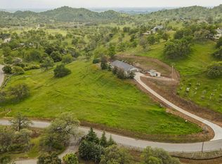 26515 Stoney Hill Ln, Clovis, CA 93619