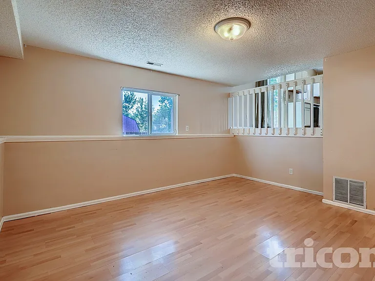 4650 Dooley Way — Photo 12