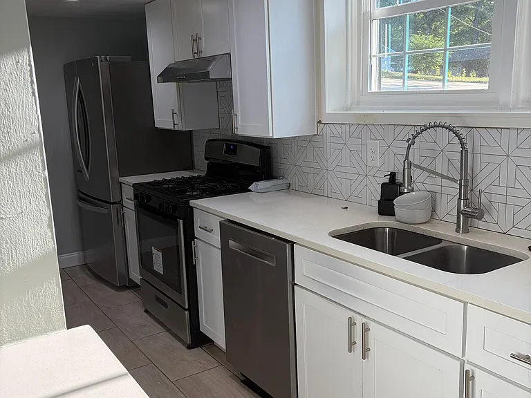 3809 Briarcliff Dr #BASEMENT — Photo 3