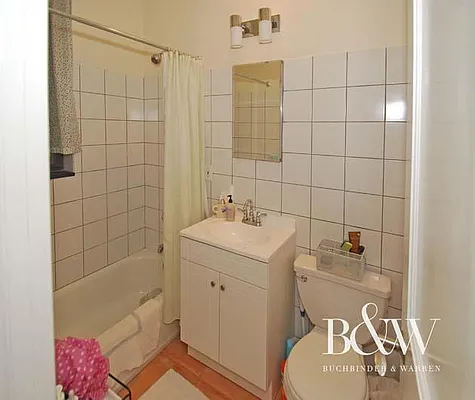 Rented by Buchbinder & Warren | media 16