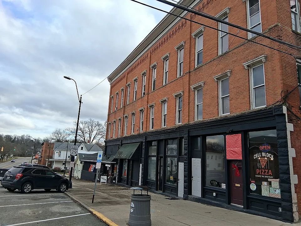 1st image of 219-235 E Court St #221-A