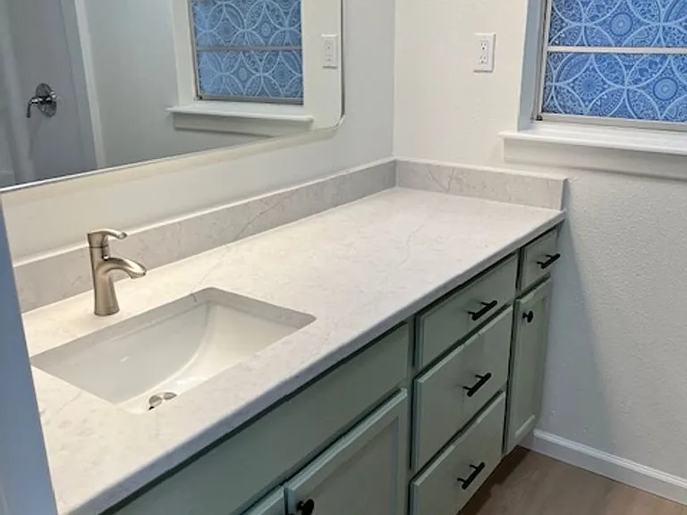 1705 Campbell St — Photo 16
