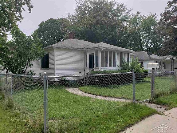 2nd image of 526 N Mason St