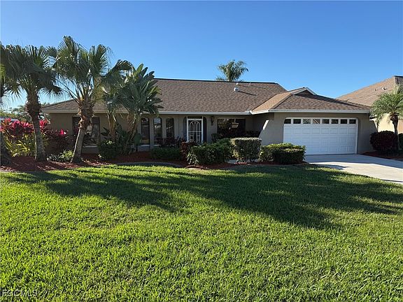 3rd image of 628 SW 35th St