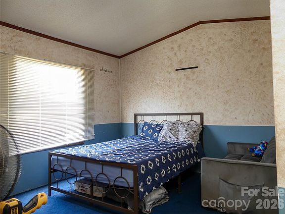 5th image of 1490 Glenn Carlton Rd