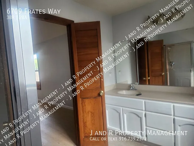 6709 Frates Way — Photo 15