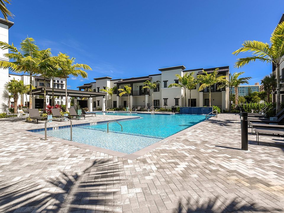 Resort Style Pool