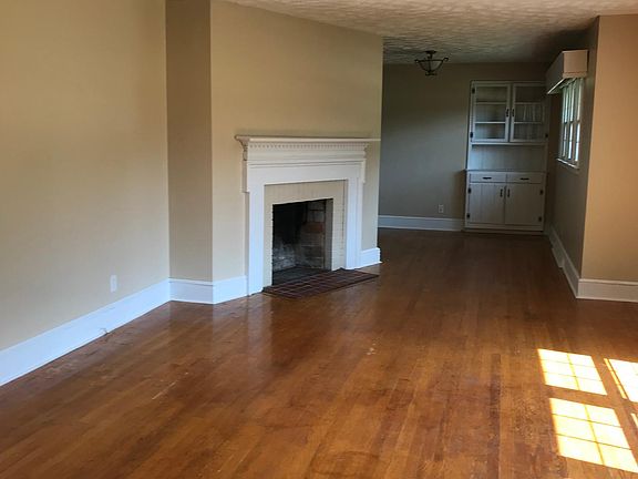 2nd image of 239 Hilda Dr