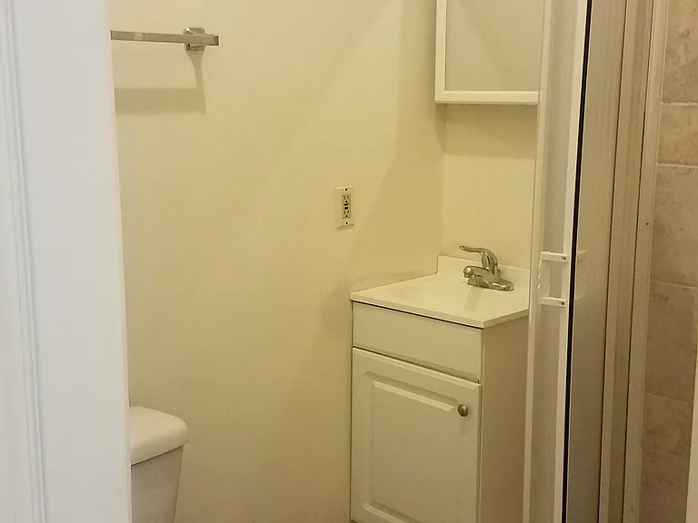 69 N St NW — Photo 9
