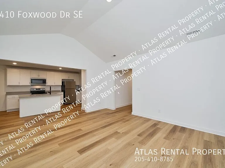 4410 Foxwood Dr — Photo 10